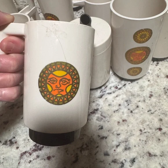 Gorgeous Vintage Loam Brand Full Set Sun Cups, Creamer Cup, Bowl